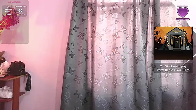 liz7skinny online show from November 2025 09:19:01 PM