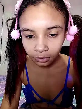 liz7skinny online show from April 2026 09:19:02 PM