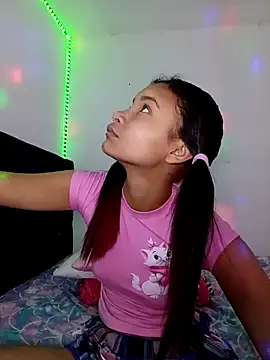 liz7skinny online show from March 2026 07:37:01 PM