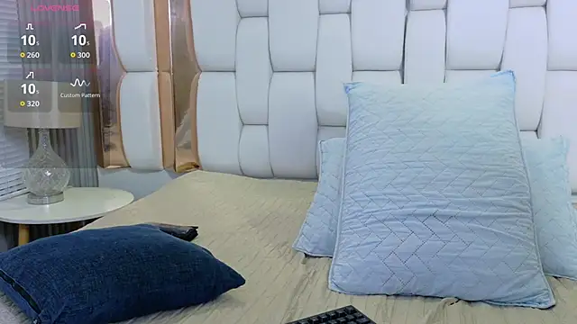 drooling4daddy online show from November 2025 12:58:02 AM