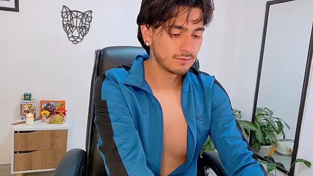 Elian savoy online show from February 2026 01:24:02 AM