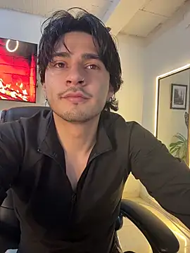 Elian savoy online show from November 2025 11:52:01 PM