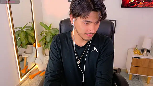 Elian savoy online show from September 2025 12:37:02 AM