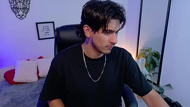 Elian savoy online show from March 2026 10:44:02 PM