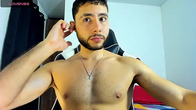 Snapshot of bryan_mugn chatting on October 2025 02:54:02 AM bryan mugn online show from October 2025 02:54:02 AM