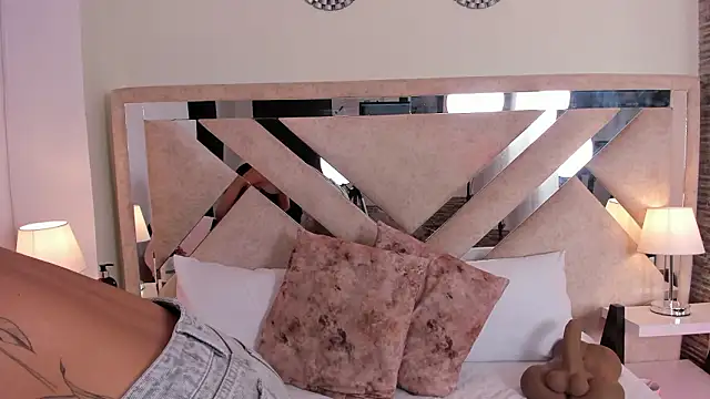 ximena vasquez8 online show from March 2026 03:22:02 AM