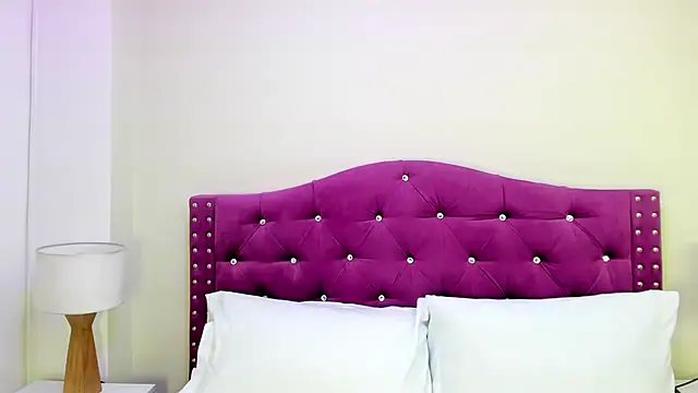 ximena vasquez8 online show from November 2025 03:21:02 AM