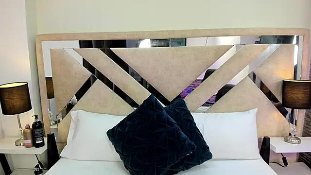 ximena vasquez8 online show from February 2026 03:04:02 AM