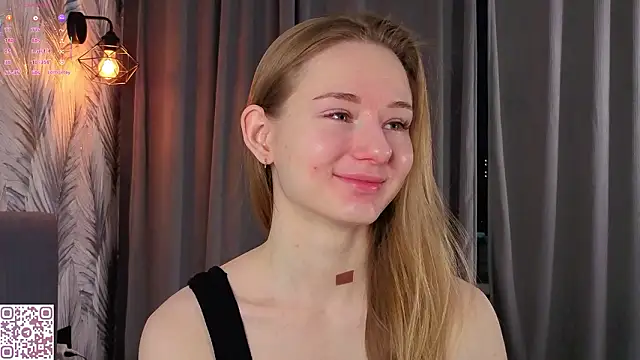 ElvinaRose online show from February 2026 02:33:02 AM