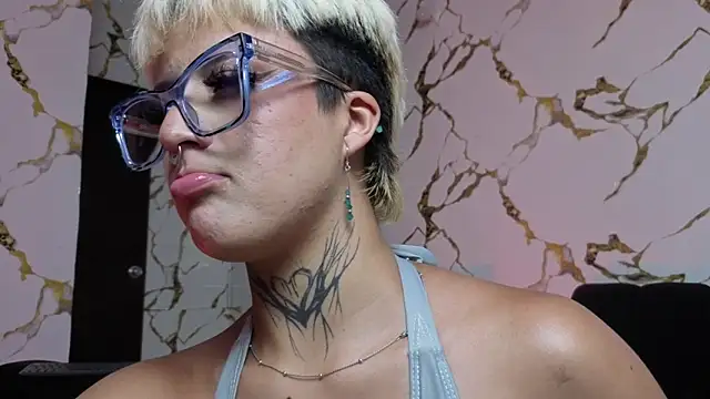 Rebeka-baker online show from April 2026 01:34:01 AM