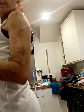 Snapshot of Tannedtattooed69 chatting on November 2025 08:09:02 AM Tannedtattooed69 online show from November 2025 08:09:02 AM