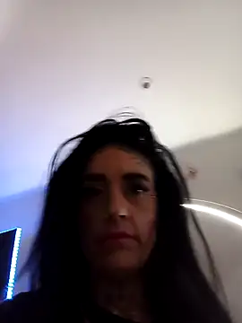 Tannedtattooed69 online show from May 2026 01:02:02 AM