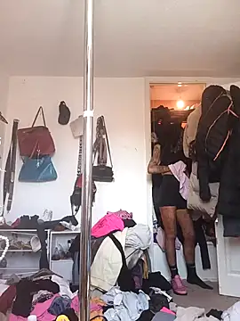 Tannedtattooed69 online show from April 2026 02:24:01 PM