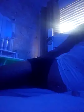 Snapshot of Tannedtattooed69 chatting on September 2025 06:09:01 AM Tannedtattooed69 online show from September 2025 06:09:01 AM