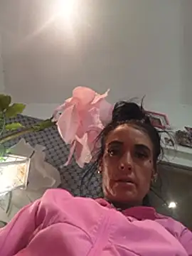 Tannedtattooed69 online show from July 2026 01:24:02 PM