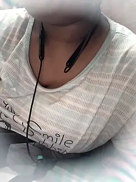Snapshot of Cute_Amiya chatting on September 2025 07:47:01 PM Cute Amiya online show from September 2025 07:47:01 PM