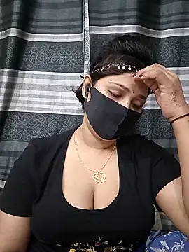 Snapshot of Mow_955 chatting on November 2025 07:41:02 PM Mow 955 online show from November 2025 07:41:02 PM