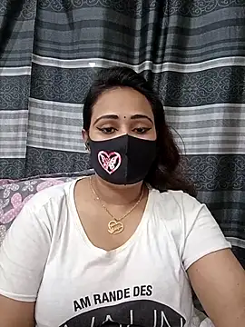 Snapshot of Mow_955 chatting on November 2025 06:45:01 PM Mow 955 online show from November 2025 06:45:01 PM