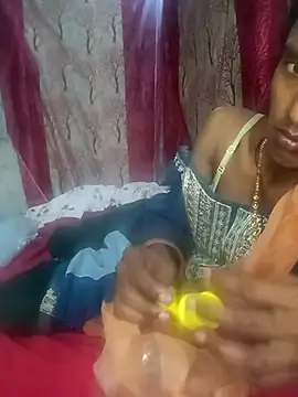 Snapshot of Babhi_Love chatting on September 2025 05:52:02 PM Babhi Love online show from September 2025 05:52:02 PM