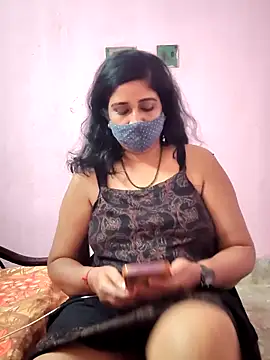 Rupali201 online show from November 2025 05:13:02 PM