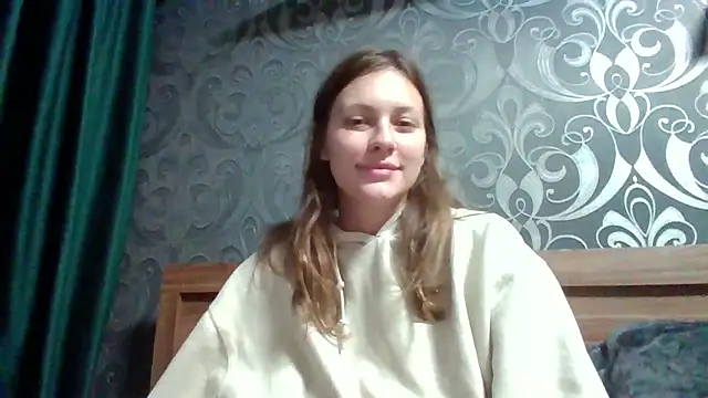 Snapshot of Baby_Mon chatting on October 2025 04:35:01 AM Baby Mon online show from October 2025 04:35:01 AM