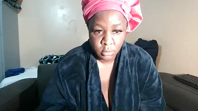 Snapshot of BusybooobsXXX3 chatting on October 2025 03:52:02 AM BusybooobsXXX3 online show from October 2025 03:52:02 AM