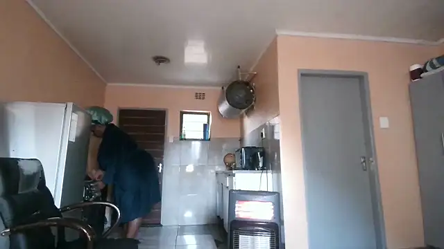 BusybooobsXXX3 online show from April 2026 06:31:01 AM