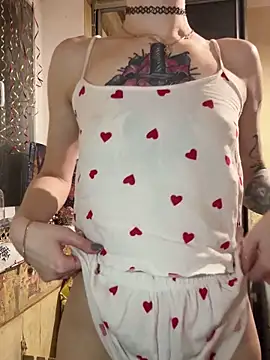 WatsonMi online show from February 2026 09:43:02 PM