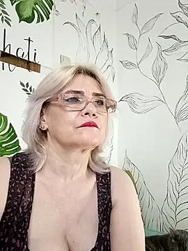 Snapshot of Catty_Lady chatting on July 2026 07:55:01 PM Catty Lady online show from July 2026 07:55:01 PM