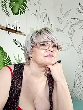 Catty Lady online show from March 2026 07:48:01 PM