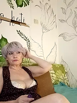 Catty Lady online show from March 2026 07:51:01 PM