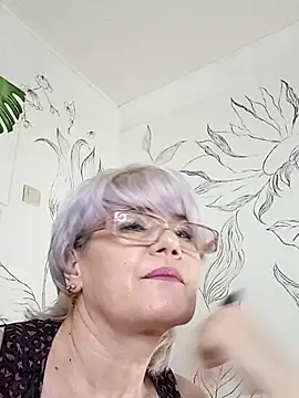 Catty Lady online show from March 2026 07:54:02 PM