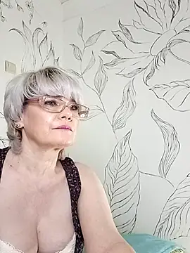 Catty Lady online show from March 2026 07:48:01 PM