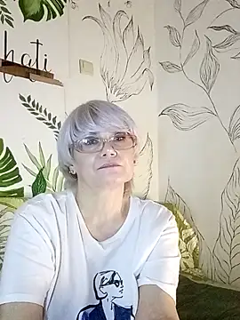 Catty Lady online show from January 2026 07:12:01 PM