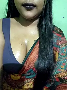 Snapshot of JIYA-04 chatting on September 2025 02:35:02 PM JIYA-04 online show from September 2025 02:35:02 PM