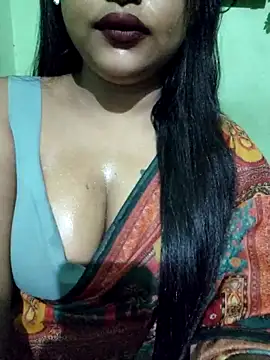 Snapshot of JIYA-04 chatting on October 2025 01:47:01 PM JIYA-04 online show from October 2025 01:47:01 PM