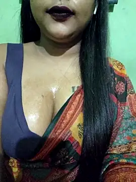 Snapshot of JIYA-04 chatting on September 2025 06:03:01 AM JIYA-04 online show from September 2025 06:03:01 AM