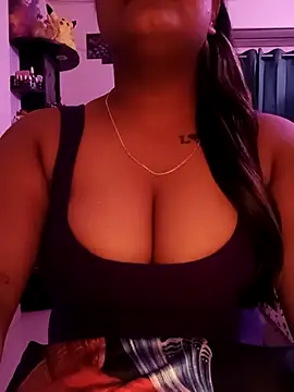 Snapshot of KAJAL-03 chatting on November 2025 01:00:02 PM KAJAL-03 online show from November 2025 01:00:02 PM