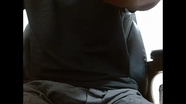 pranastro00 online show from December 2025 11:36:01 AM