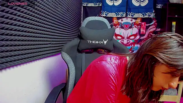 Snapshot of Elfy_Rare_ chatting on September 2025 03:11:01 PM Elfy Rare online show from September 2025 03:11:01 PM
