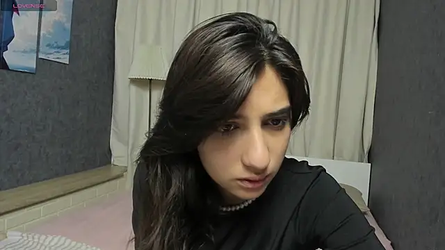 Snapshot of Elfy_Rare_ chatting on September 2025 08:24:02 PM Elfy Rare online show from September 2025 08:24:02 PM