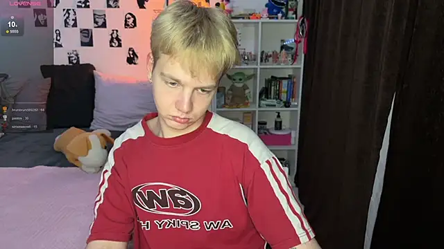 olivertasty online show from November 2025 01:28:01 AM