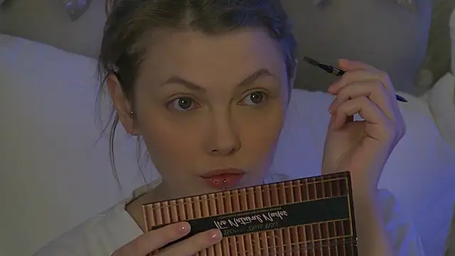 miamunn online show from December 2025 12:00:02 AM