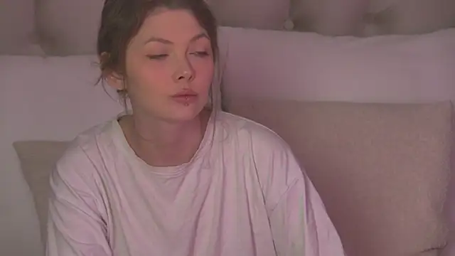 miamunn online show from May 2026 05:50:01 PM