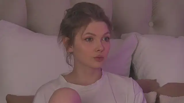 miamunn online show from April 2026 09:04:01 PM