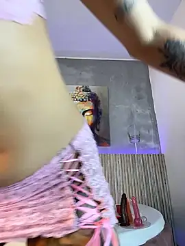 Saracooper   online show from February 2026 09:47:01 PM