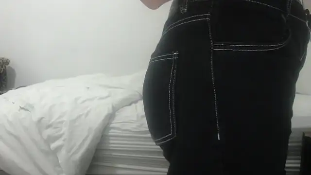 sabrina v  online show from March 2026 09:25:01 AM