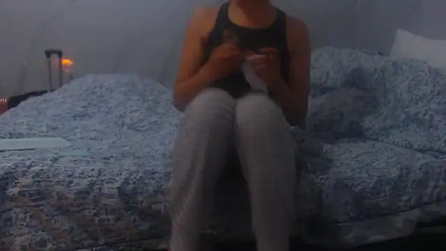 sabrina v  online show from November 2025 12:32:02 AM