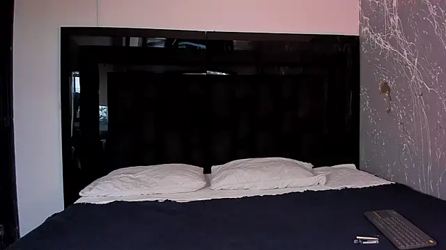 ZoeWestt online show from September 2025 12:56:02 PM