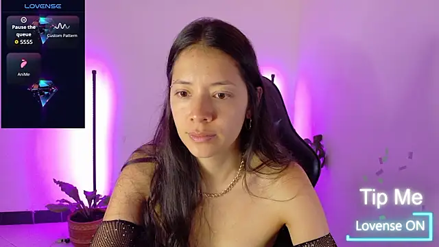 Sarasavage online show from March 2026 11:42:01 AM